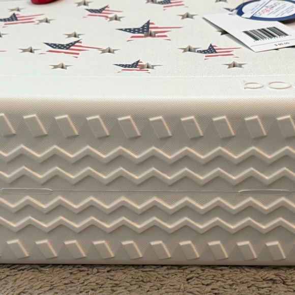 NWT Limited Edition Baby Bogg® Bag (medium size) Star Spangled w/star holes - Picture 10 of 13